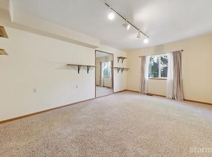 236 Uplands Way, South Lake Tahoe, CA 96150 Photo