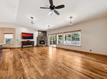 236 Uplands Way, South Lake Tahoe, CA 96150 Photo