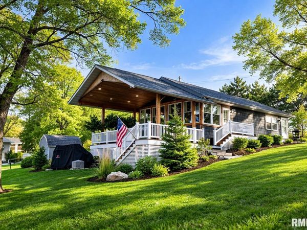 86 & 87 LAKE WARREN Drive, Monmouth, IL 61462