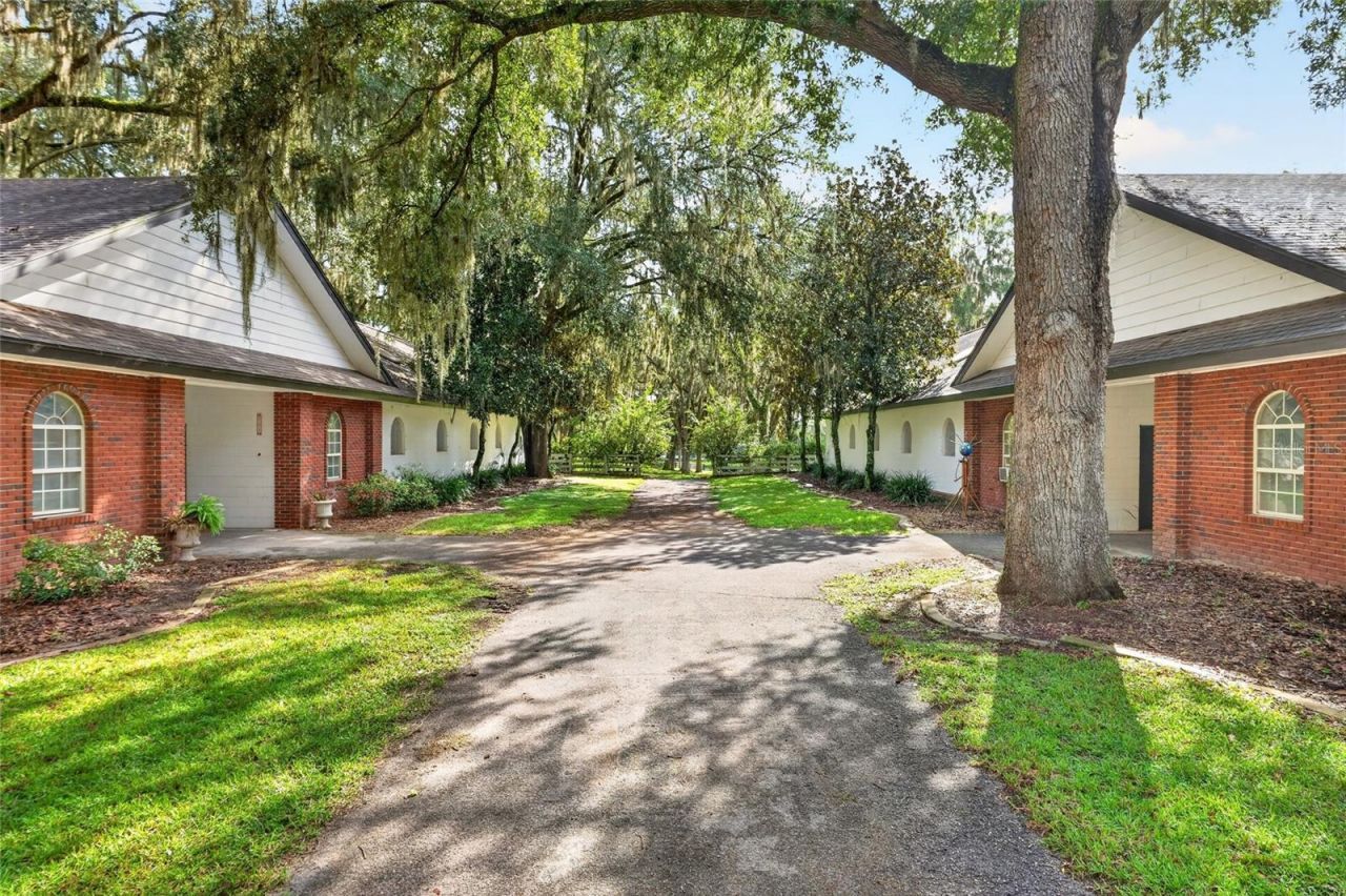 5540 SE 157th Street Road, Unit (Option 1), Summerfield, FL 34491 Photo