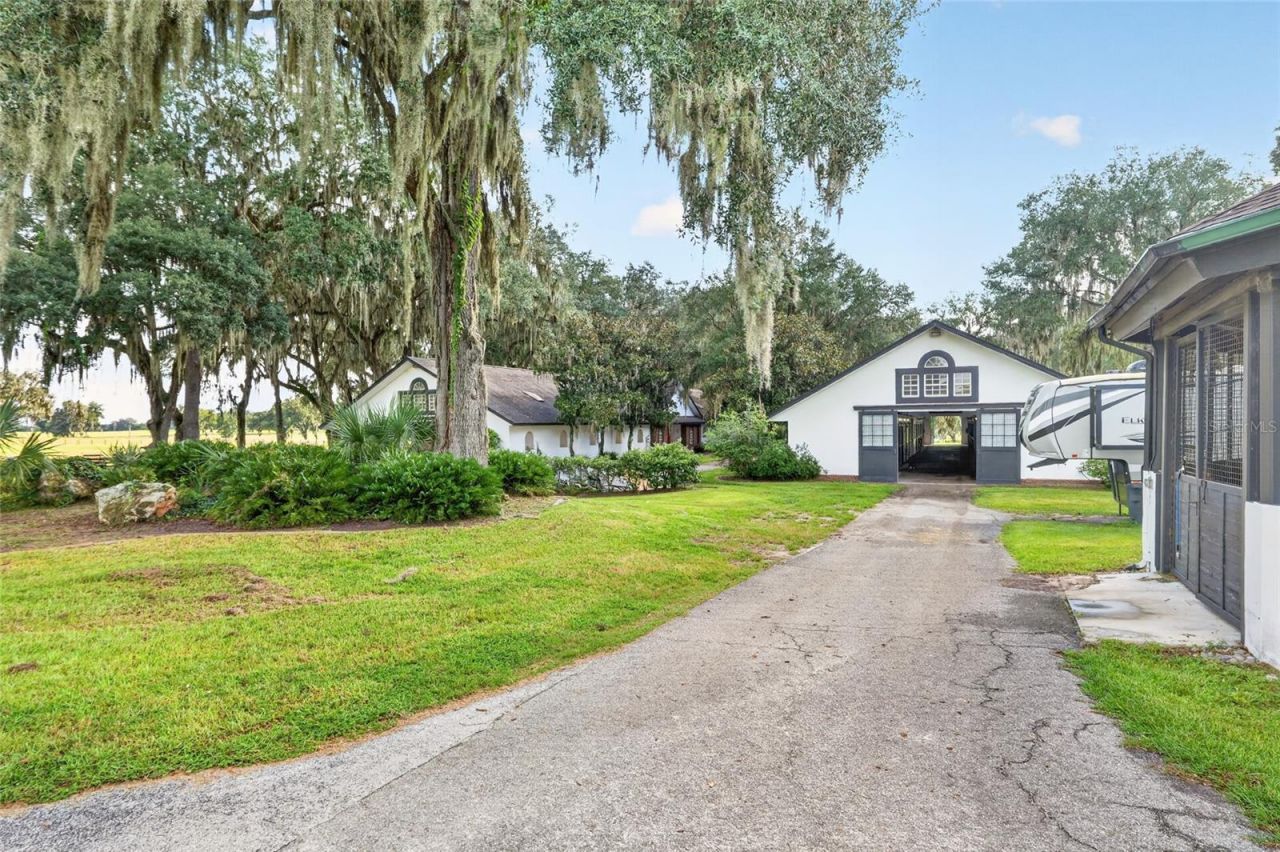 5540 SE 157th Street Road, Unit (Option 1), Summerfield, FL 34491 Photo
