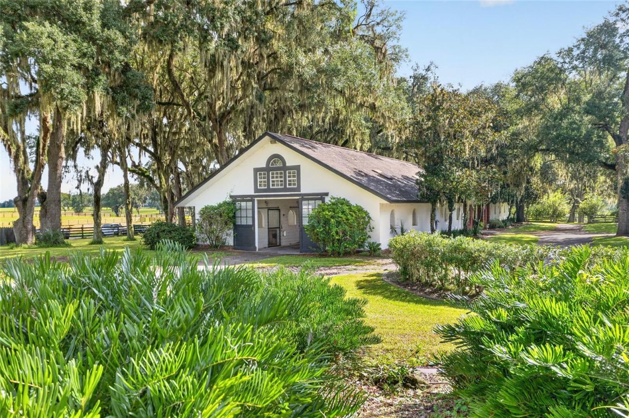 5540 SE 157th Street Road, Unit (Option 1), Summerfield, FL 34491 Photo