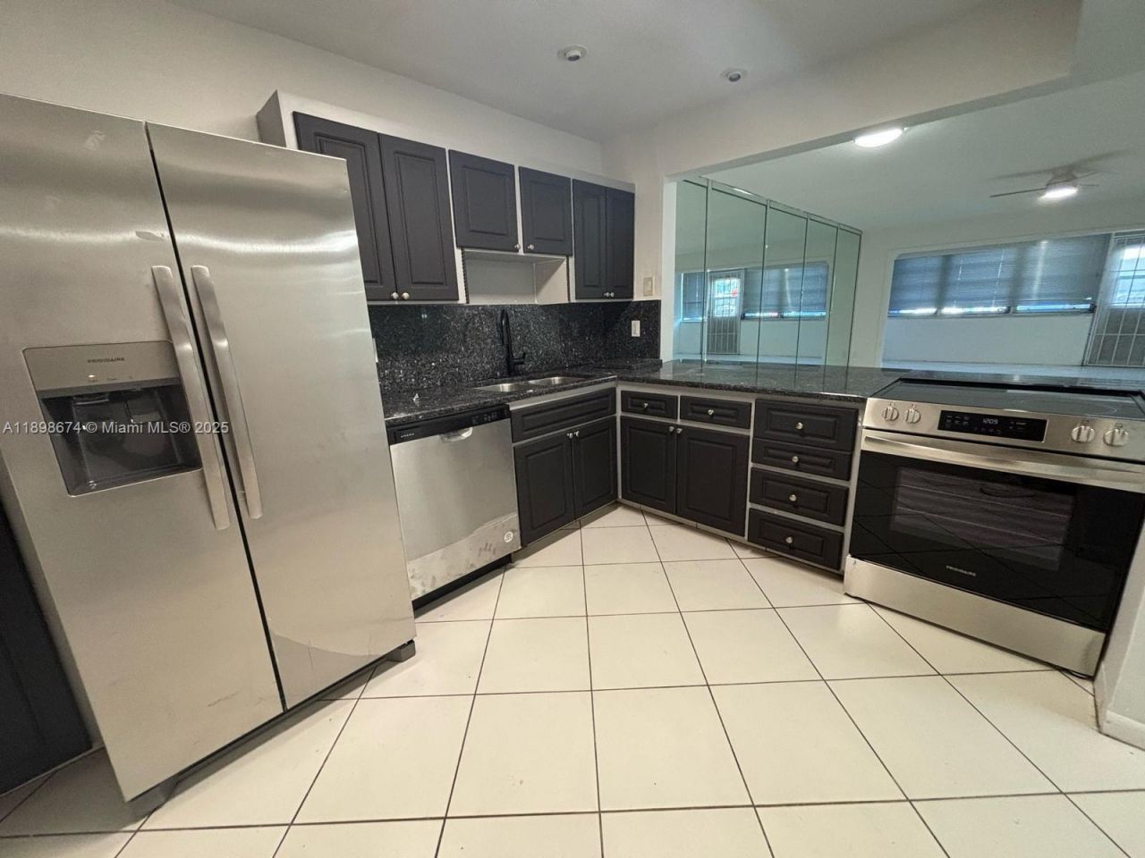 215 SE 3rd Ave, Unit 107A, Hallandale Beach, FL 33009 Photo