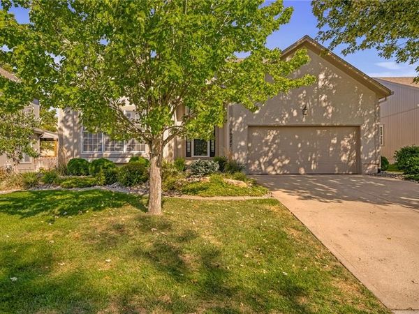 16247 S Avalon Street, Olathe, KS 66062