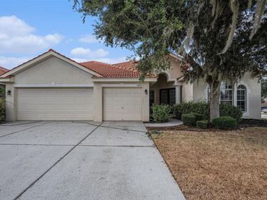11523 OYSTER BAY CIRCLE, NEW PORT RICHEY, FL 34654
