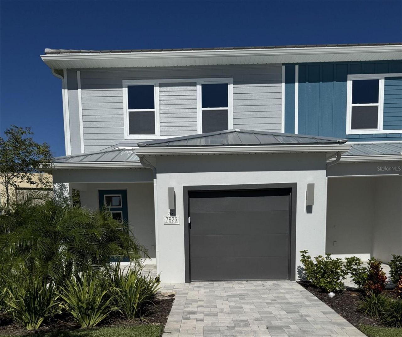 7905 Spectrum Drive, Kissimmee, FL 34747 Main Photo