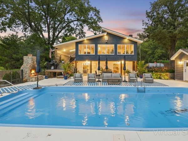 188 Trout Dr, Murray, KY 42071