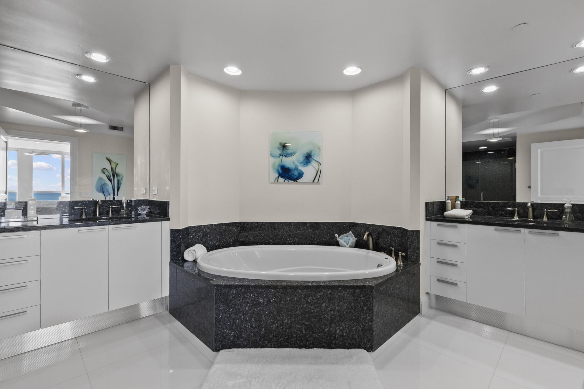 3800 N Ocean Drive, Unit 653, Singer Island, FL 33404 Photo