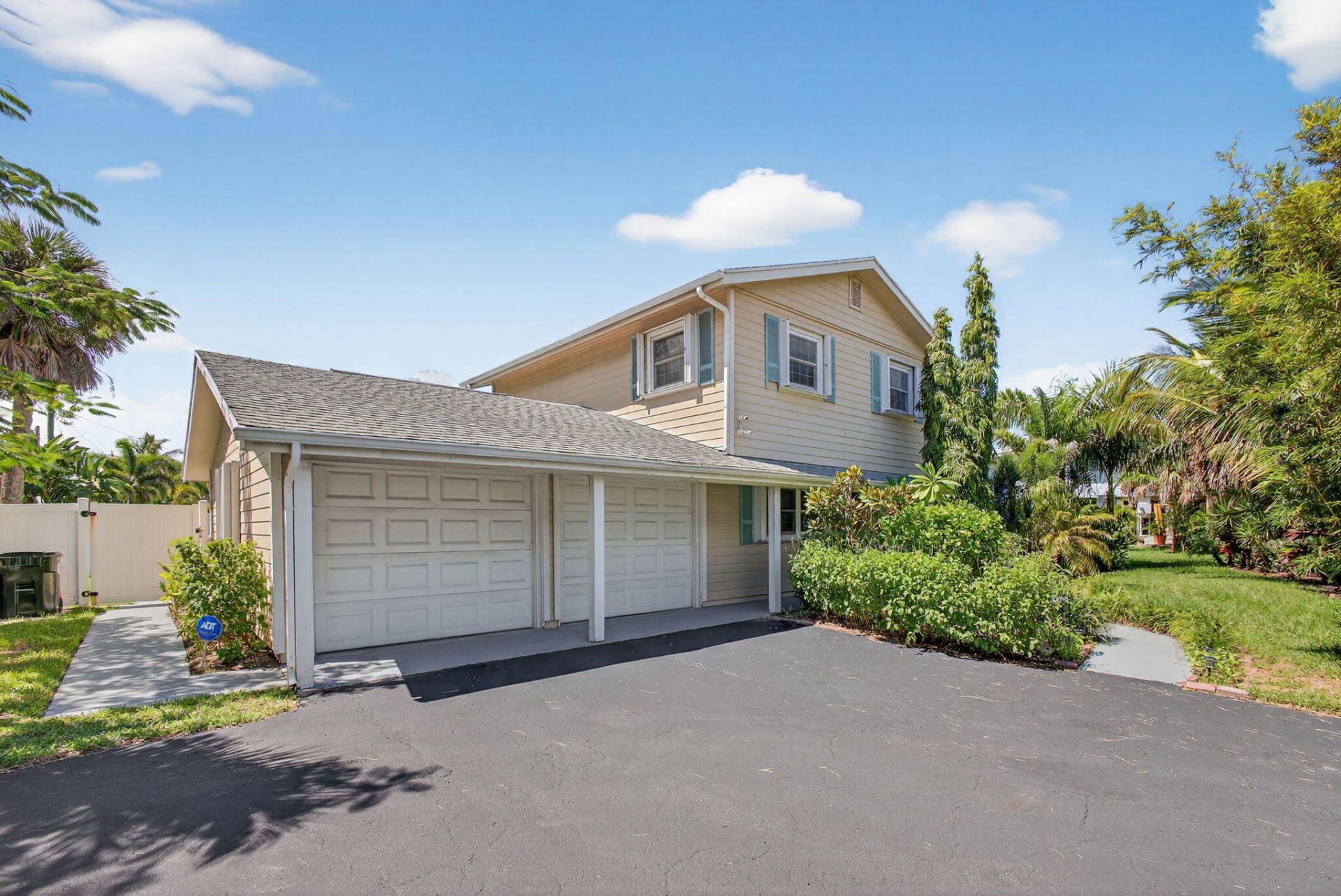 2025 S Ocean Drive, Fort Pierce, FL 34949 Photo