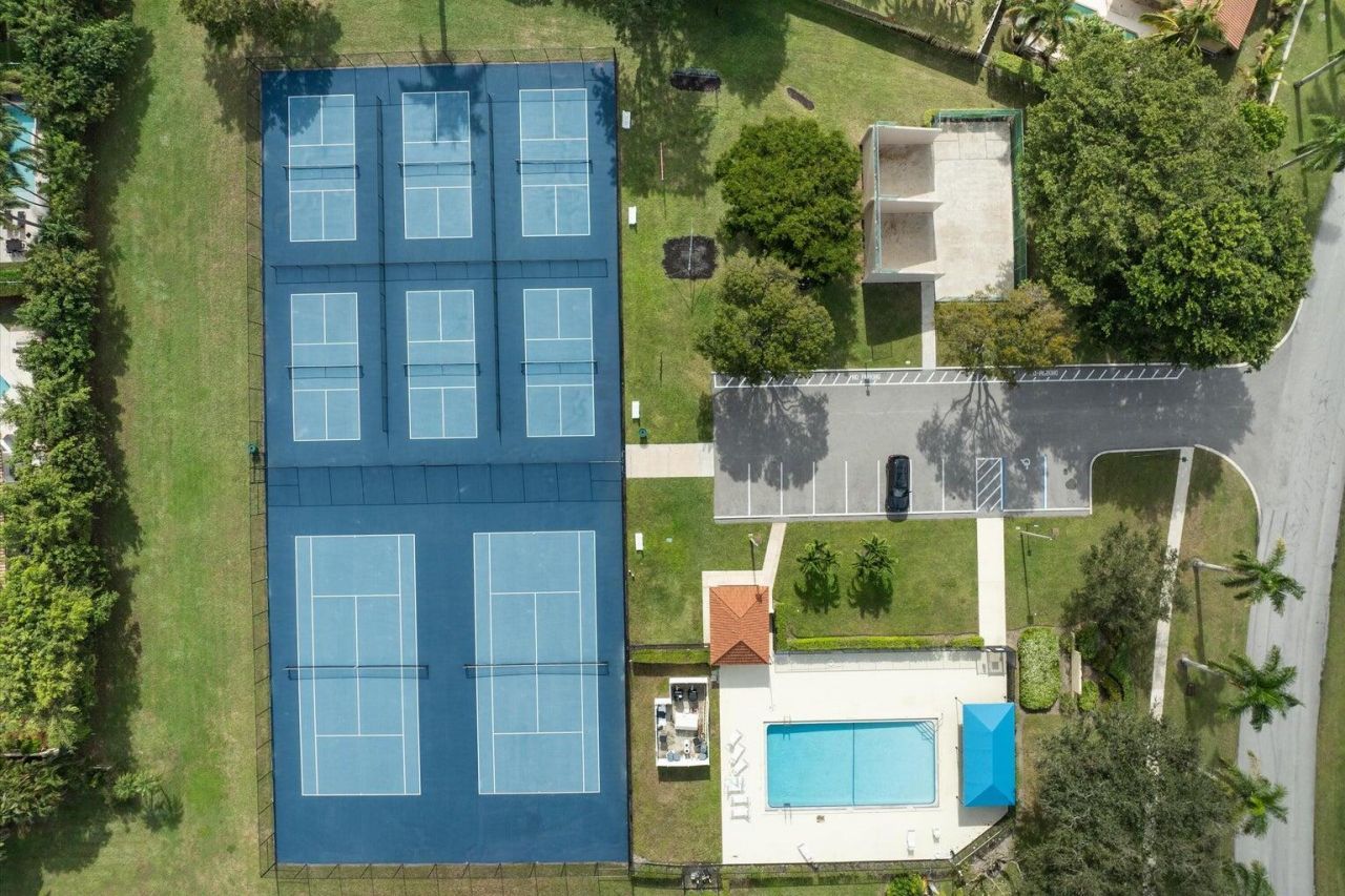 9775 Sun Pointe Drive, Boynton Beach, FL 33437 Photo