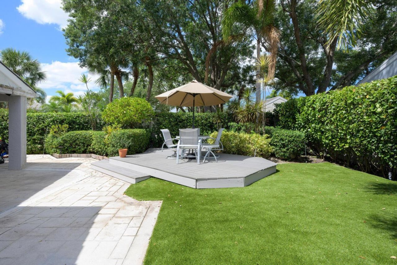 32 Admirals Court, Palm Beach Gardens, FL 33418 Photo