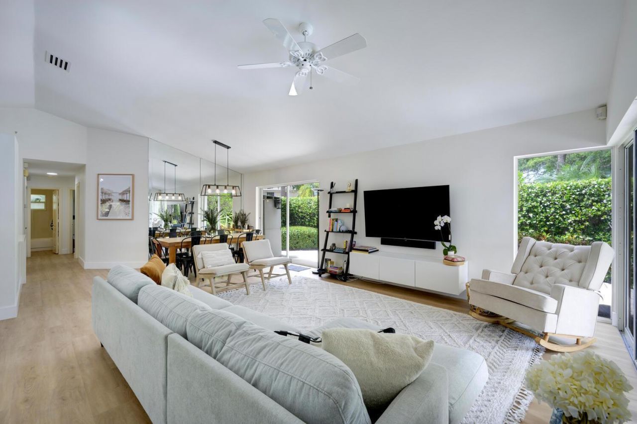 32 Admirals Court, Palm Beach Gardens, FL 33418 Photo