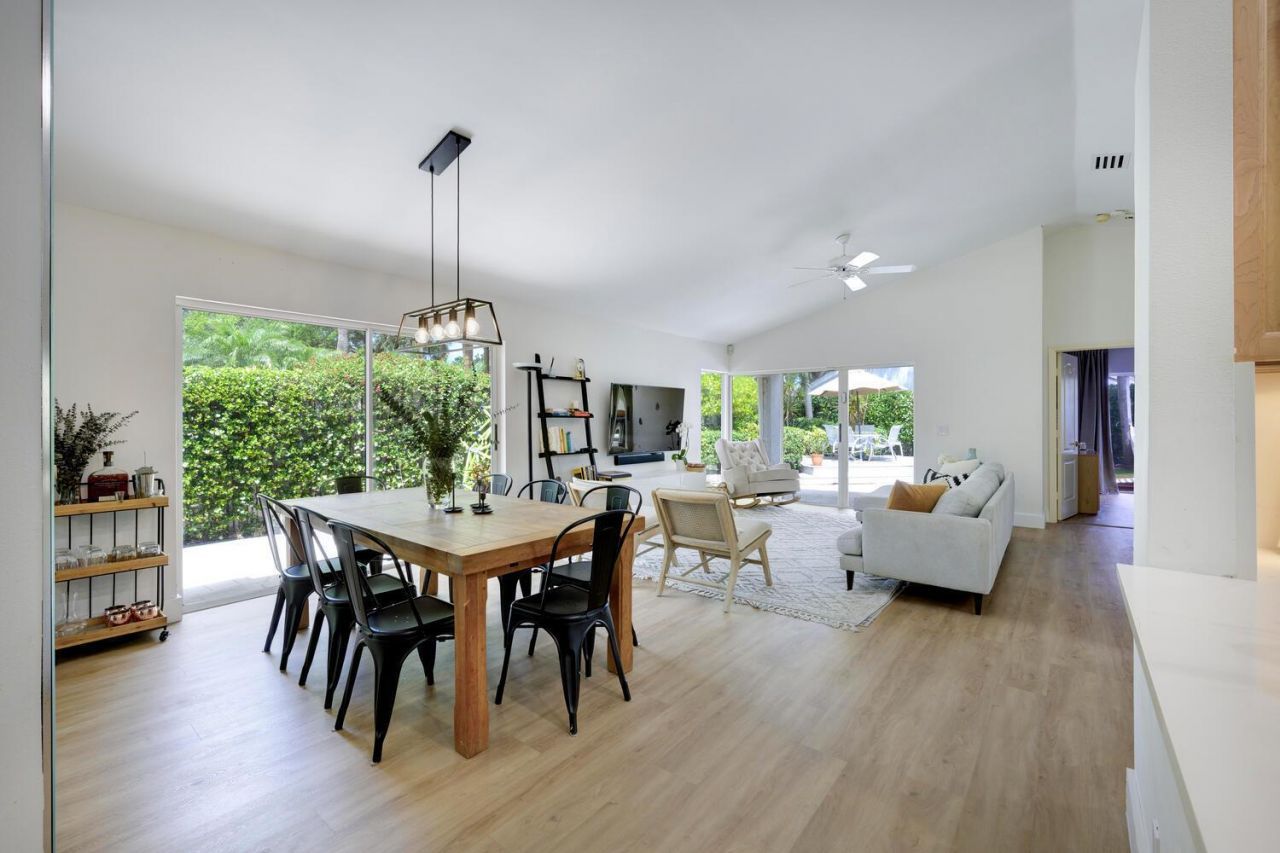 32 Admirals Court, Palm Beach Gardens, FL 33418 Photo