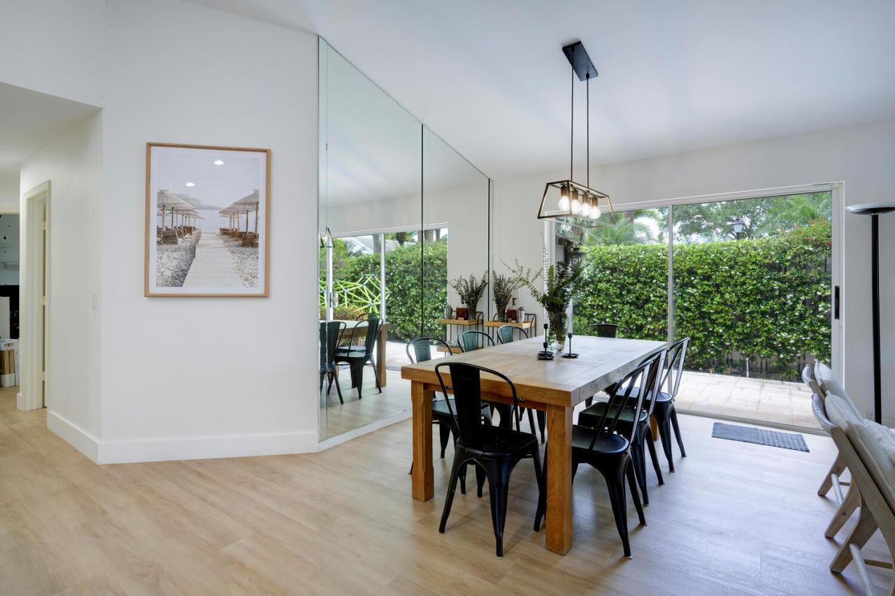 32 Admirals Court, Palm Beach Gardens, FL 33418 Photo