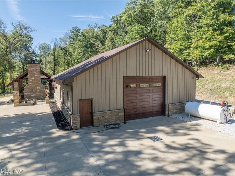 4133 Lace Road NW, Malvern, OH 44644 Photo 33