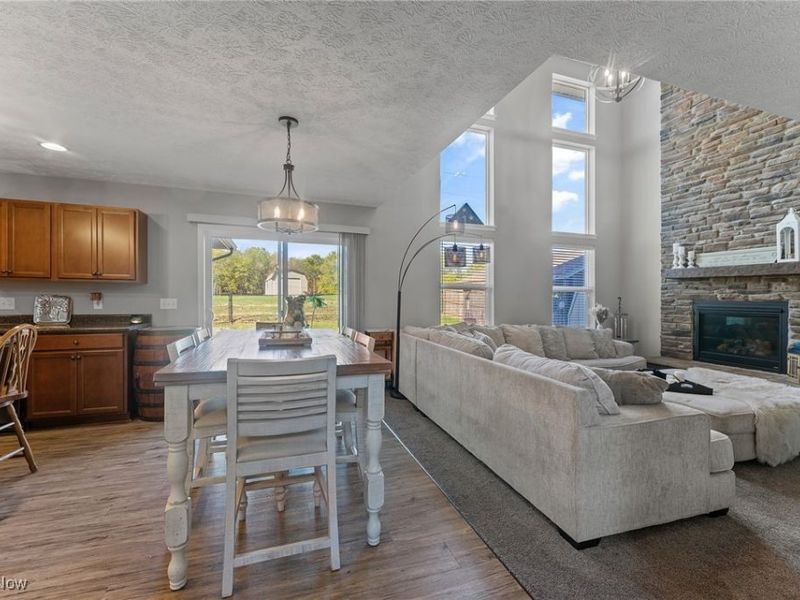 3835 Linda Way, New Waterford, OH 44445 Photo 5