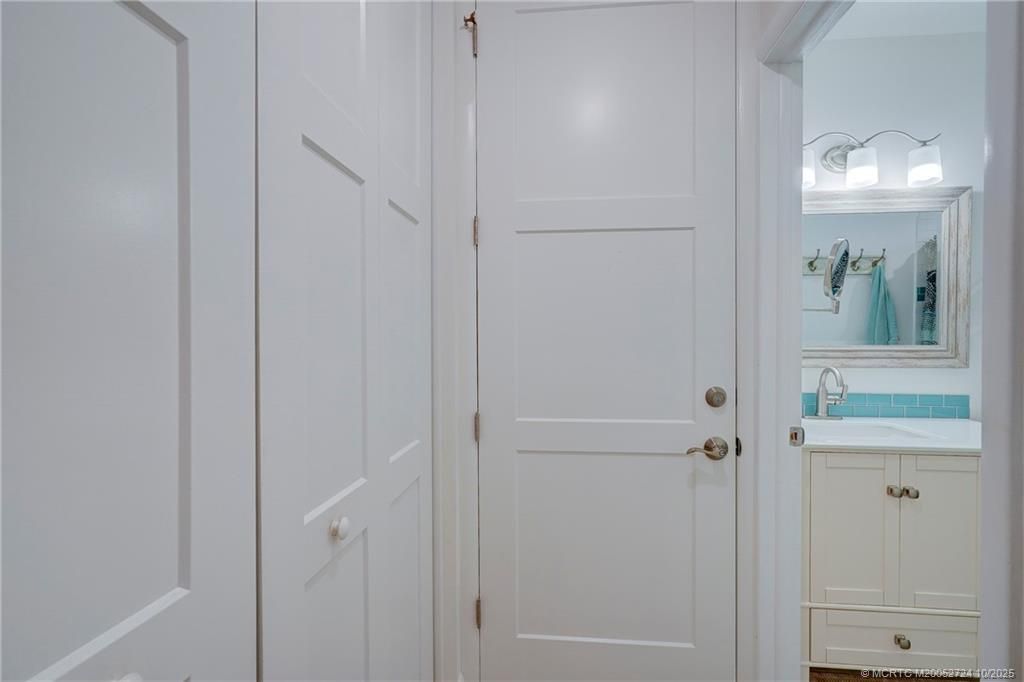 175 SE Saint Lucie Boulevard, Unit A106, Stuart, FL 34996 Photo