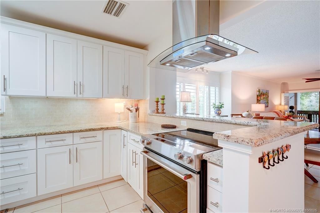 175 SE Saint Lucie Boulevard, Unit A106, Stuart, FL 34996 Photo