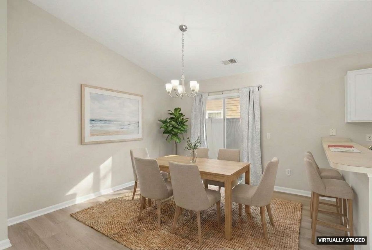 1077 Stoney Falls Blvd. Photo 33