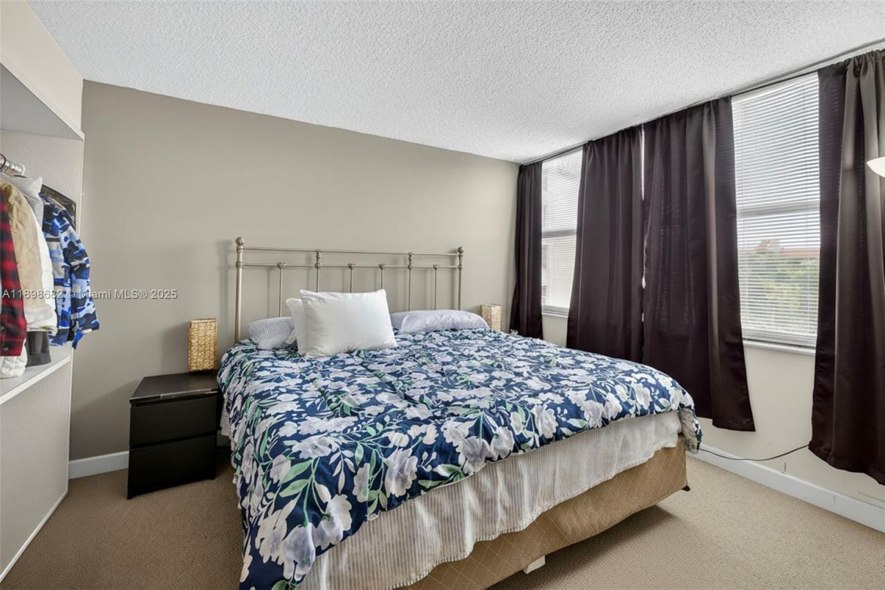 3821 Environ Blvd, Unit 411, Lauderhill, FL 33319 Photo