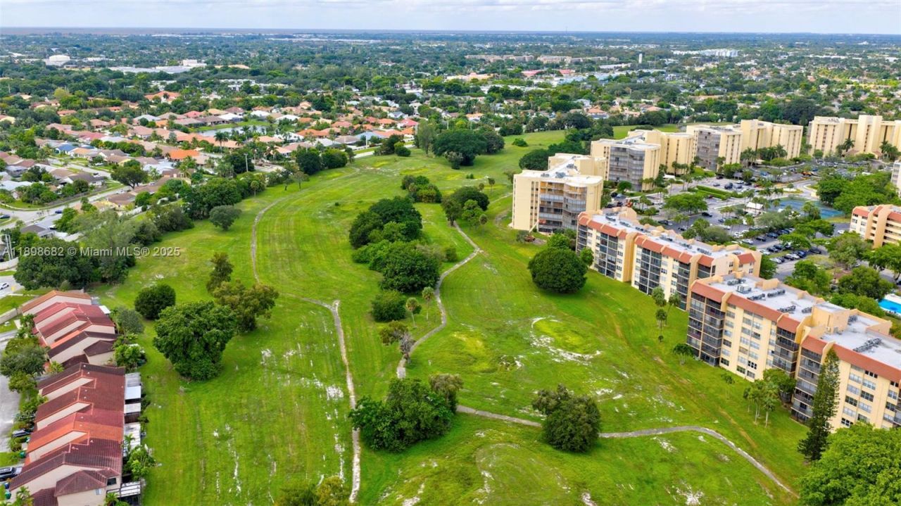 3821 Environ Blvd, Unit 411, Lauderhill, FL 33319 Photo