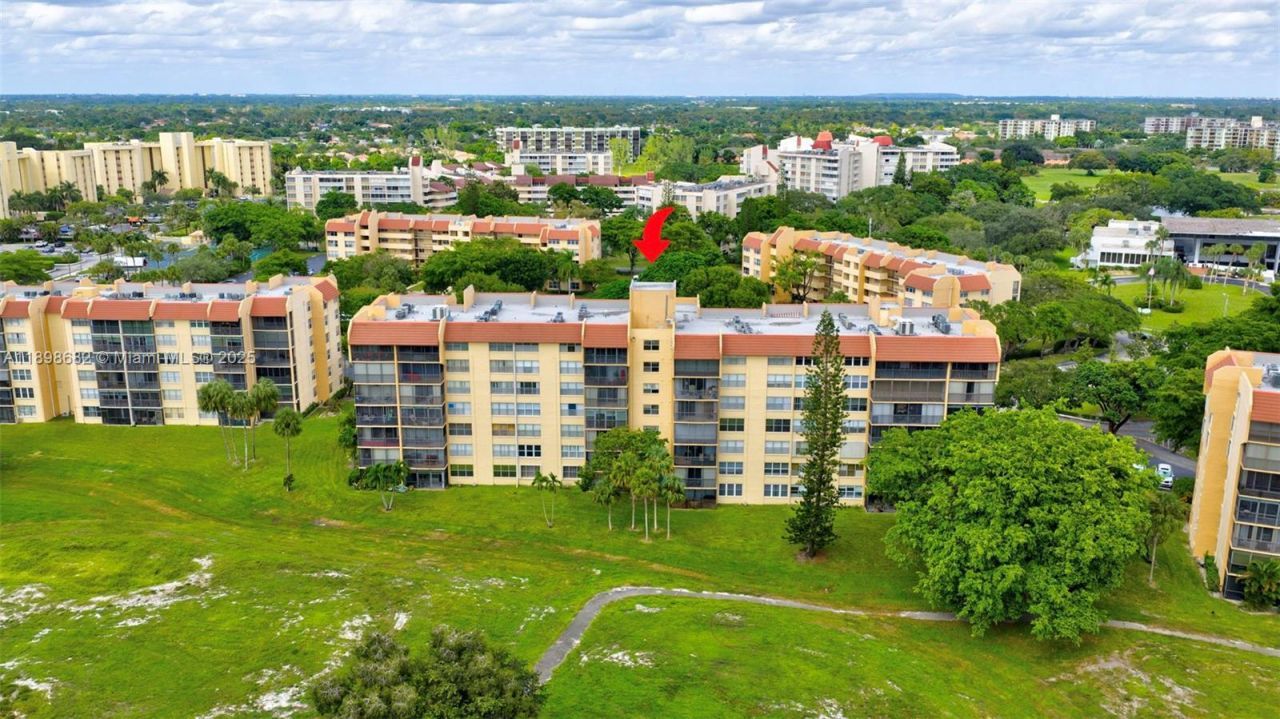 3821 Environ Blvd, Unit 411, Lauderhill, FL 33319 Photo