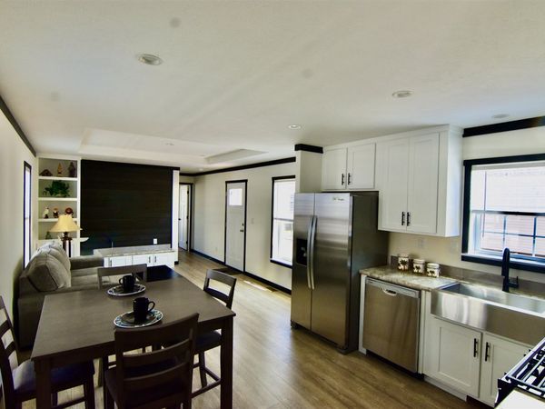 86 NH Route 4A, Unit 8L, Lebanon, NH 03766