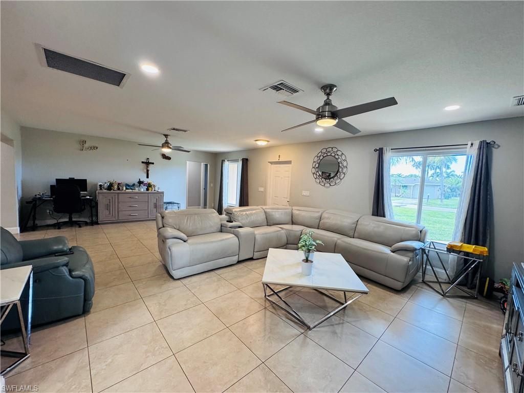 141 SW 48th Ter, Cape Coral, FL 33914 Photo