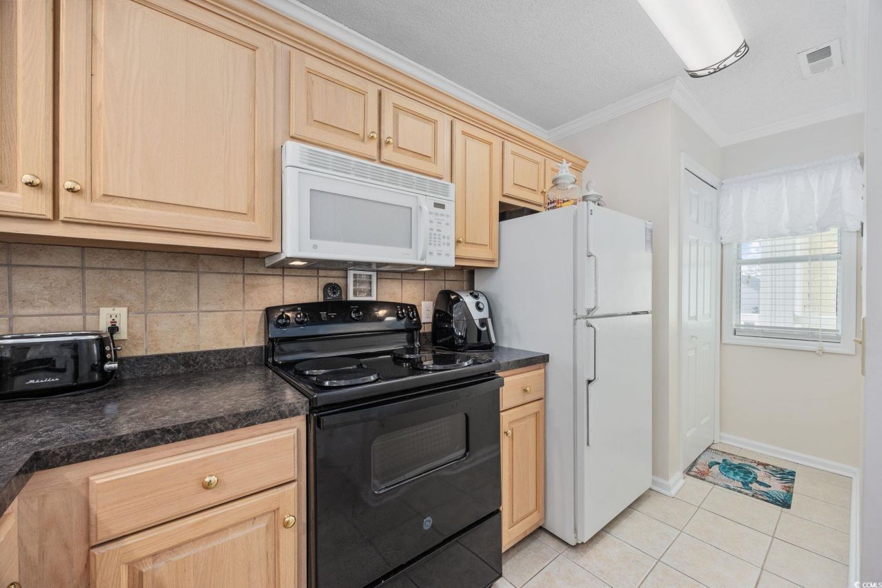 214 Landing Rd. Photo 15