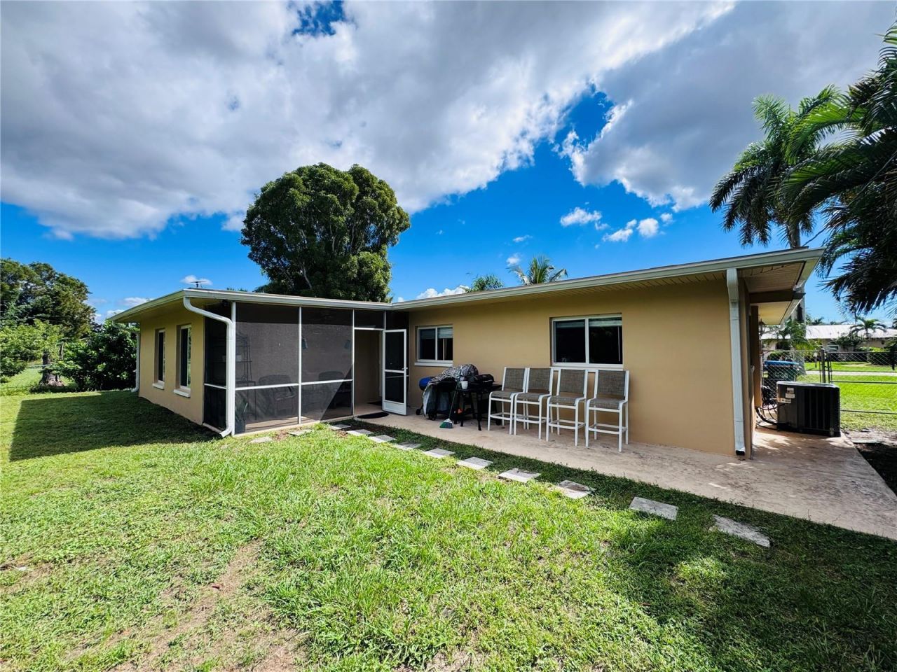 141 SW 48th Terrace, Cape Coral, FL 33914 Photo