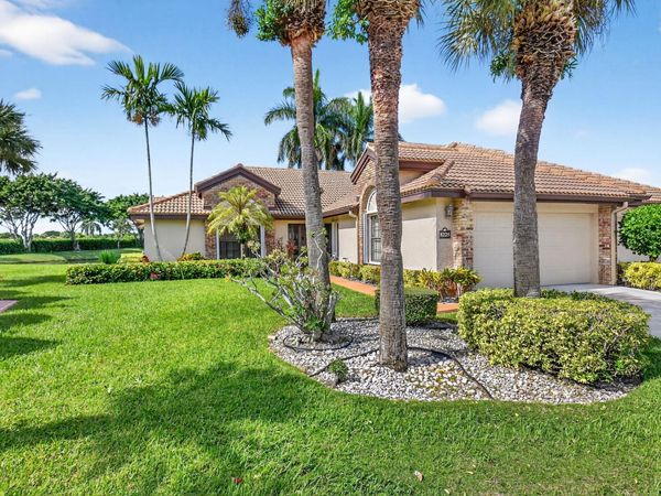 8225 Cassia Drive, Boynton Beach, FL 33472
