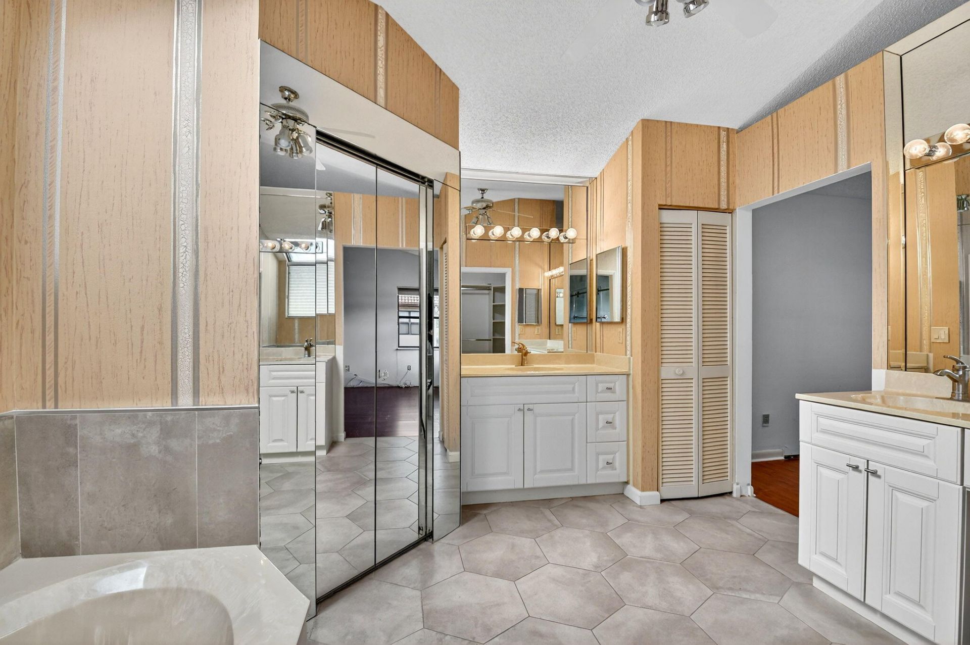 8225 Cassia Drive, Boynton Beach, FL 33472 Photo