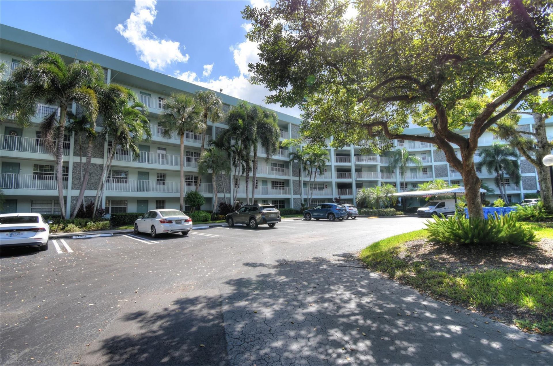 806 Cypress Grove Lane, Unit 510, Pompano Beach, FL 33069 Photo