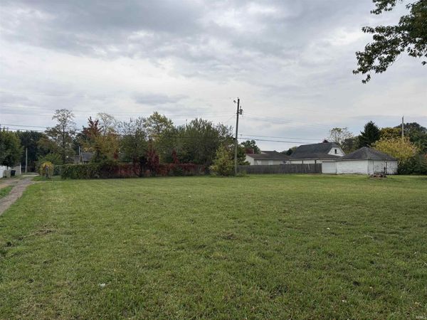 1616 S Warren Street, South Bend, IN 46613