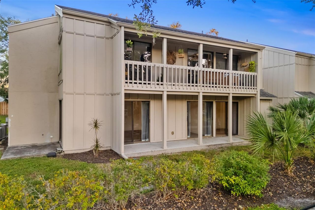 2224 Bahia Vista Street, Unit E1, Sarasota, FL 34239 Photo