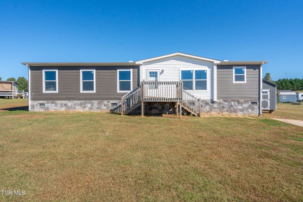 395 Ebenezer Loop, Chuckey, TN 37641 Main Photo