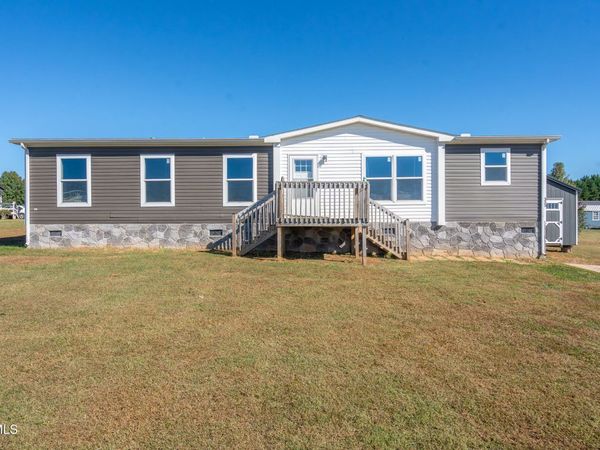 395 Ebenezer Loop, Chuckey, TN 37641