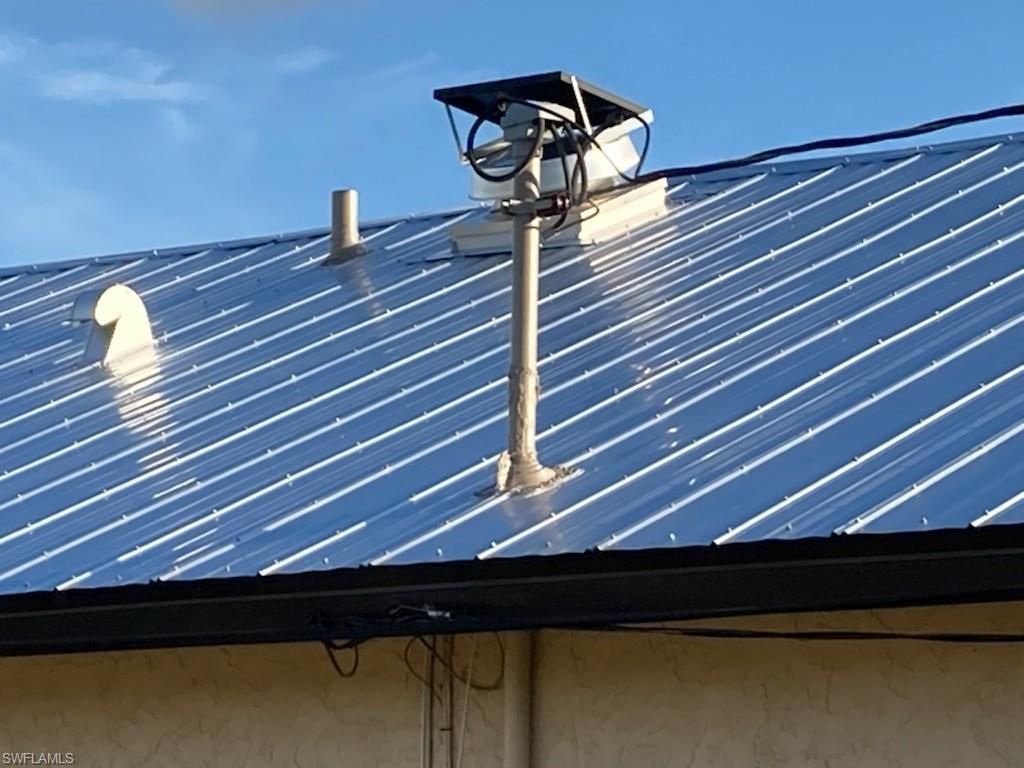 5239 Wisteria Ct, Cape Coral, FL 33904 Photo