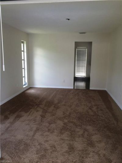 5239 Wisteria Ct, Cape Coral, FL 33904 Photo