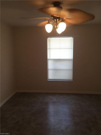 5239 Wisteria Ct, Cape Coral, FL 33904 Photo