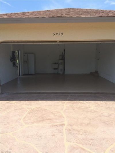 5239 Wisteria Ct, Cape Coral, FL 33904 Photo