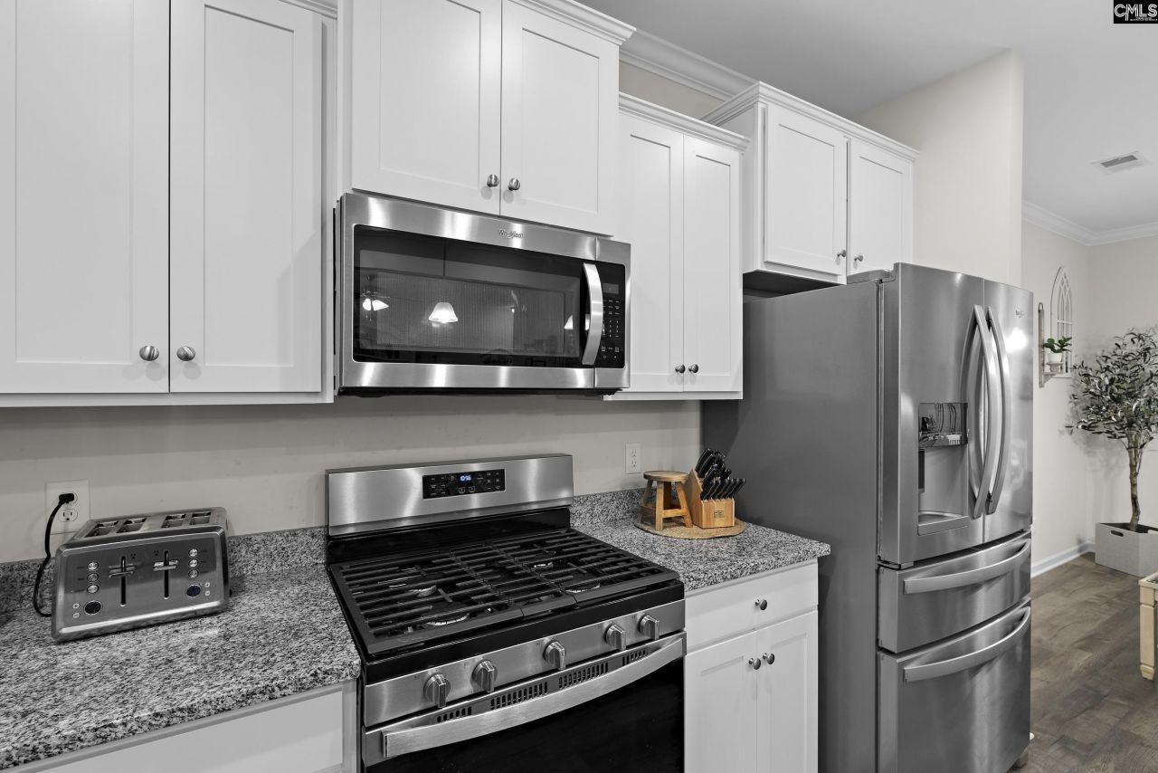 270 Honey Hill Way Photo 12