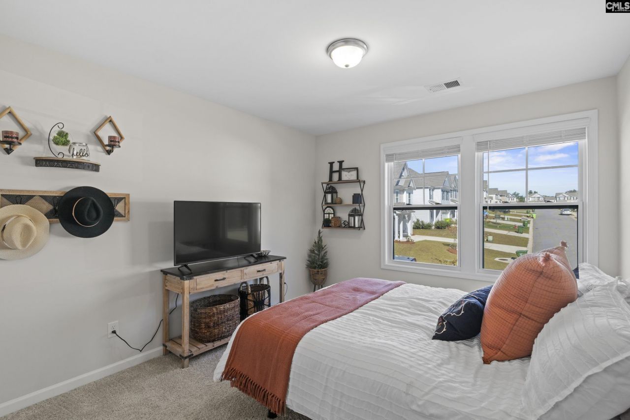 270 Honey Hill Way Photo 18