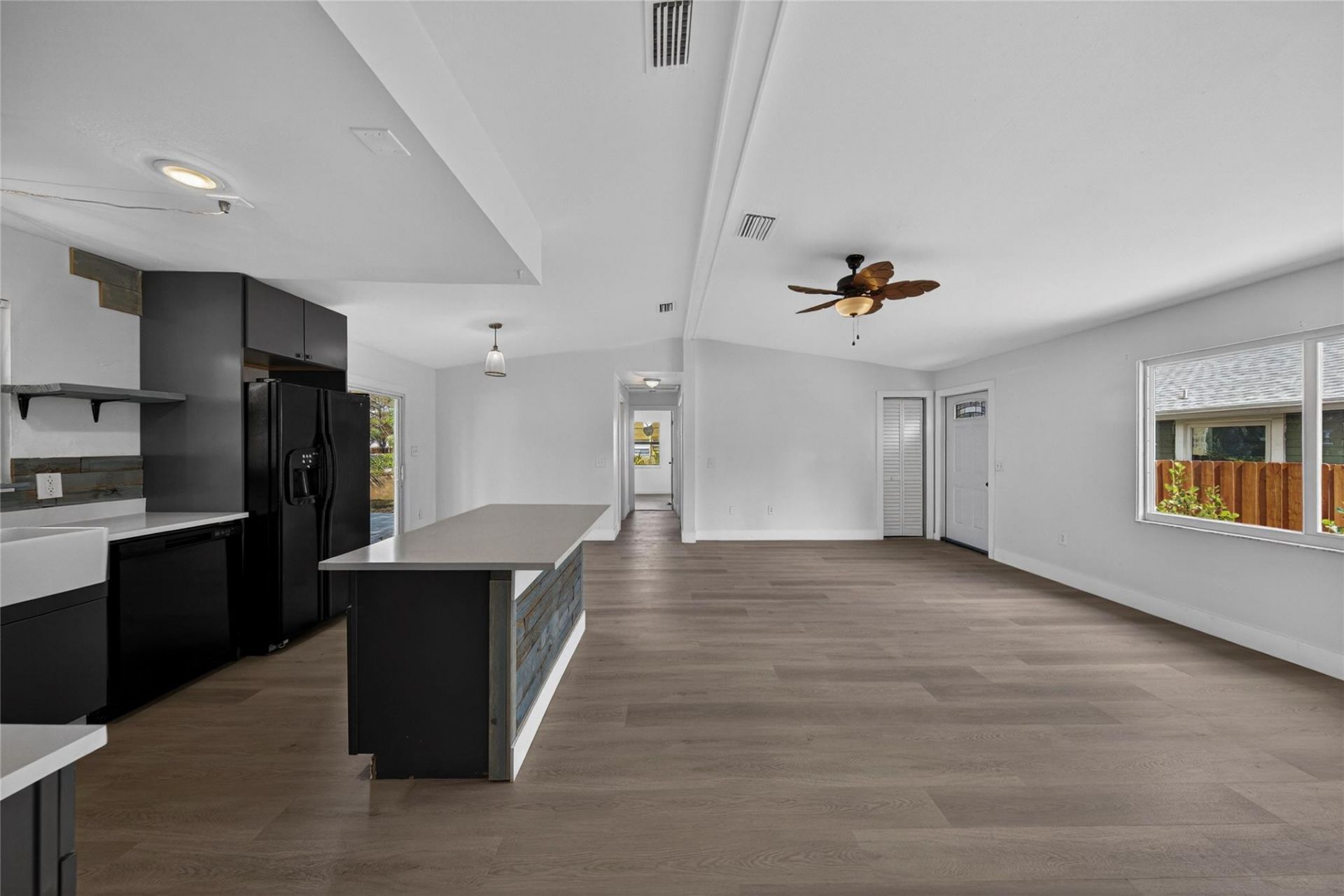 117 NE 8th Street, Pompano Beach, FL 33060 Photo