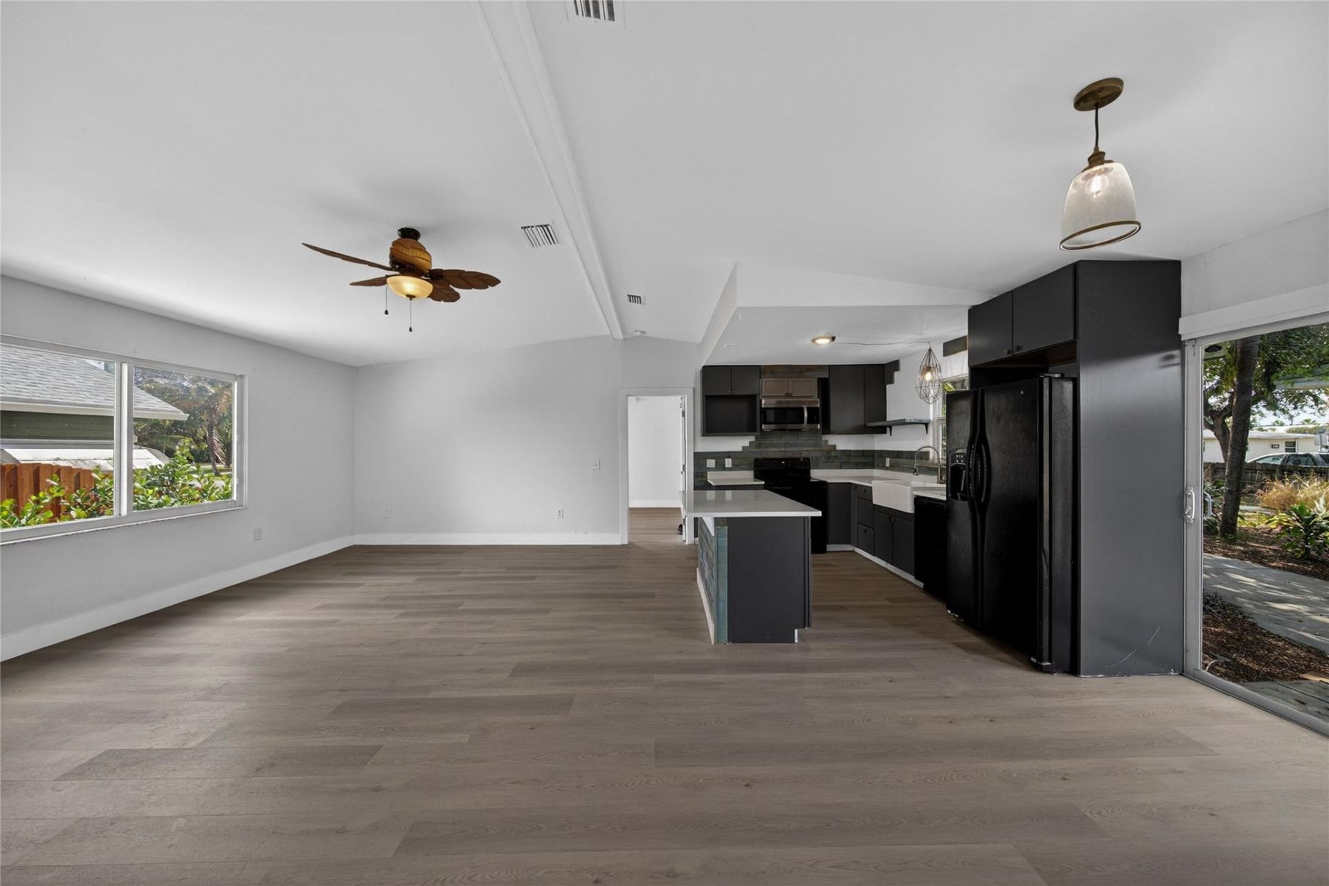 117 NE 8th Street, Pompano Beach, FL 33060 Photo