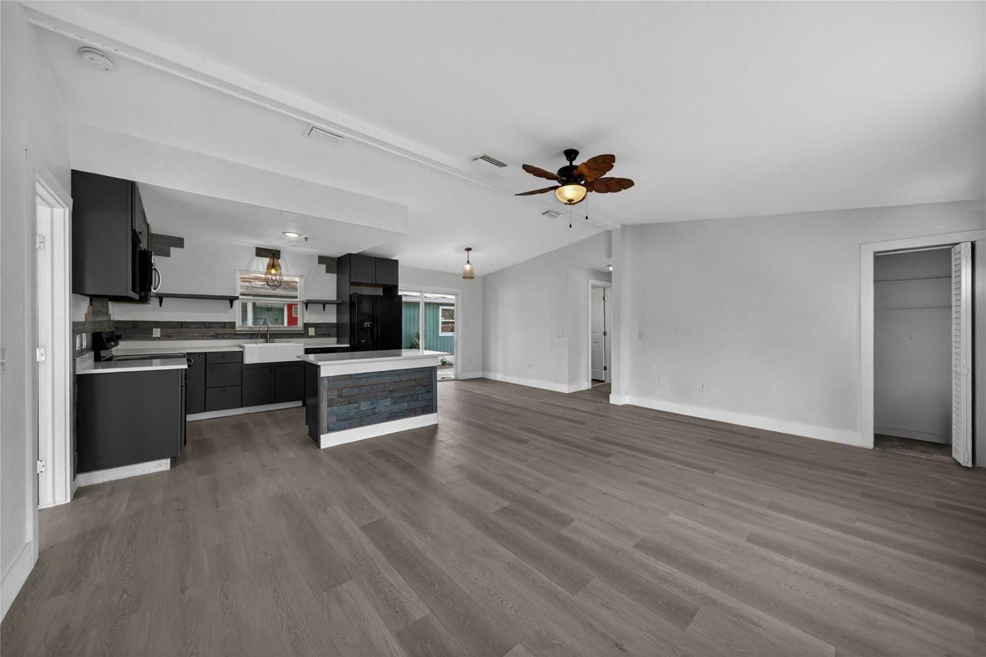 117 NE 8th Street, Pompano Beach, FL 33060 Photo