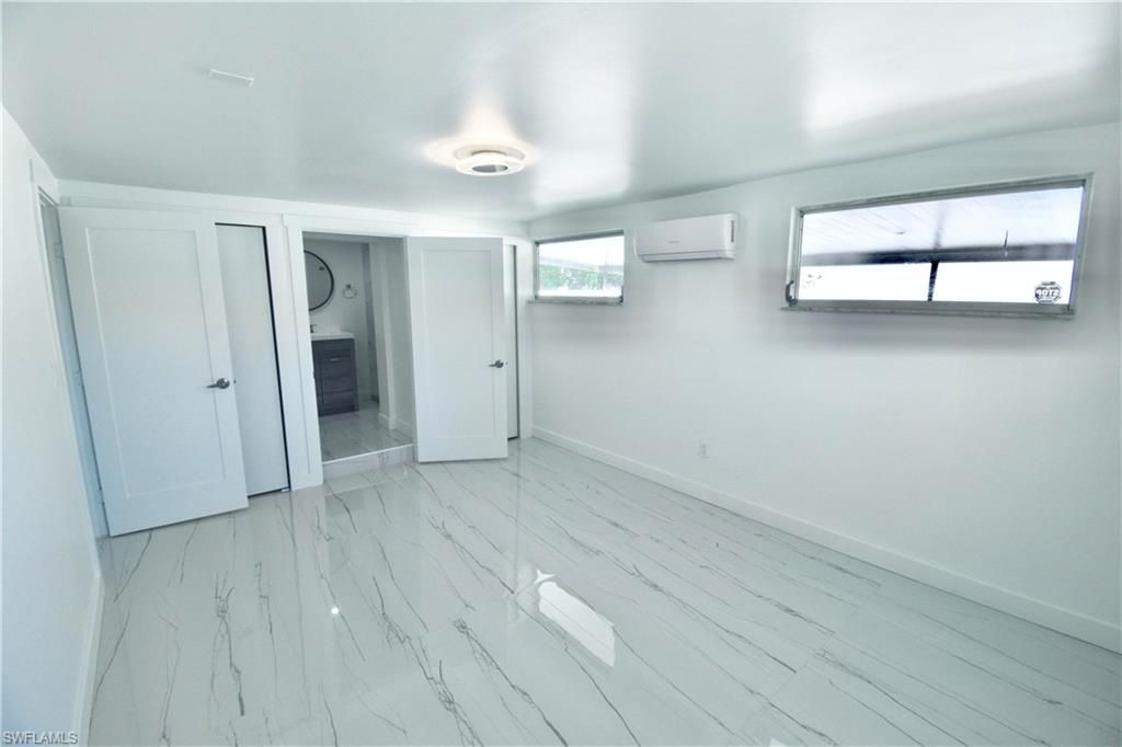 2116 Pineview Rd, Fort Myers, FL 33901 Photo