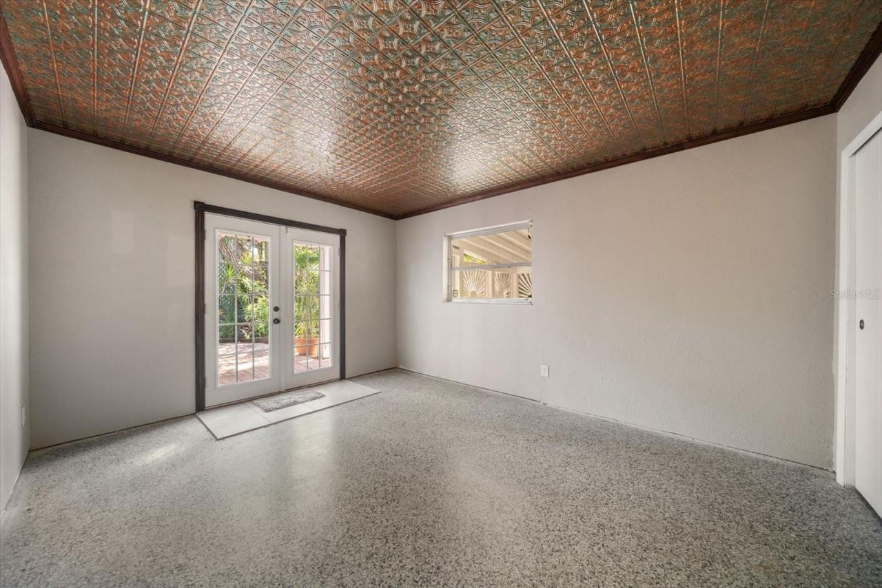 3033 82nd Way N, Saint Petersburg, FL 33710 Photo