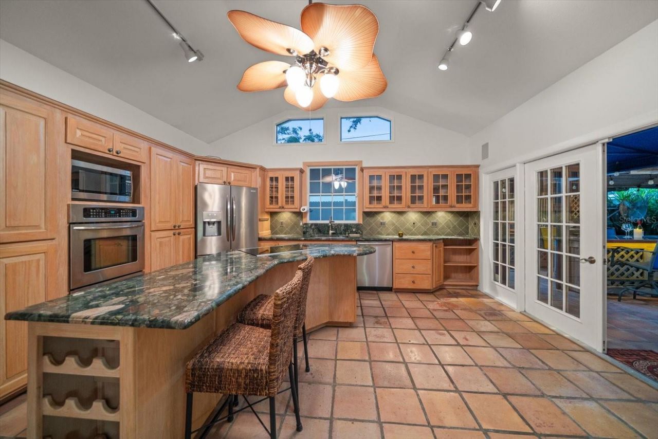 3033 82nd Way N, Saint Petersburg, FL 33710 Photo