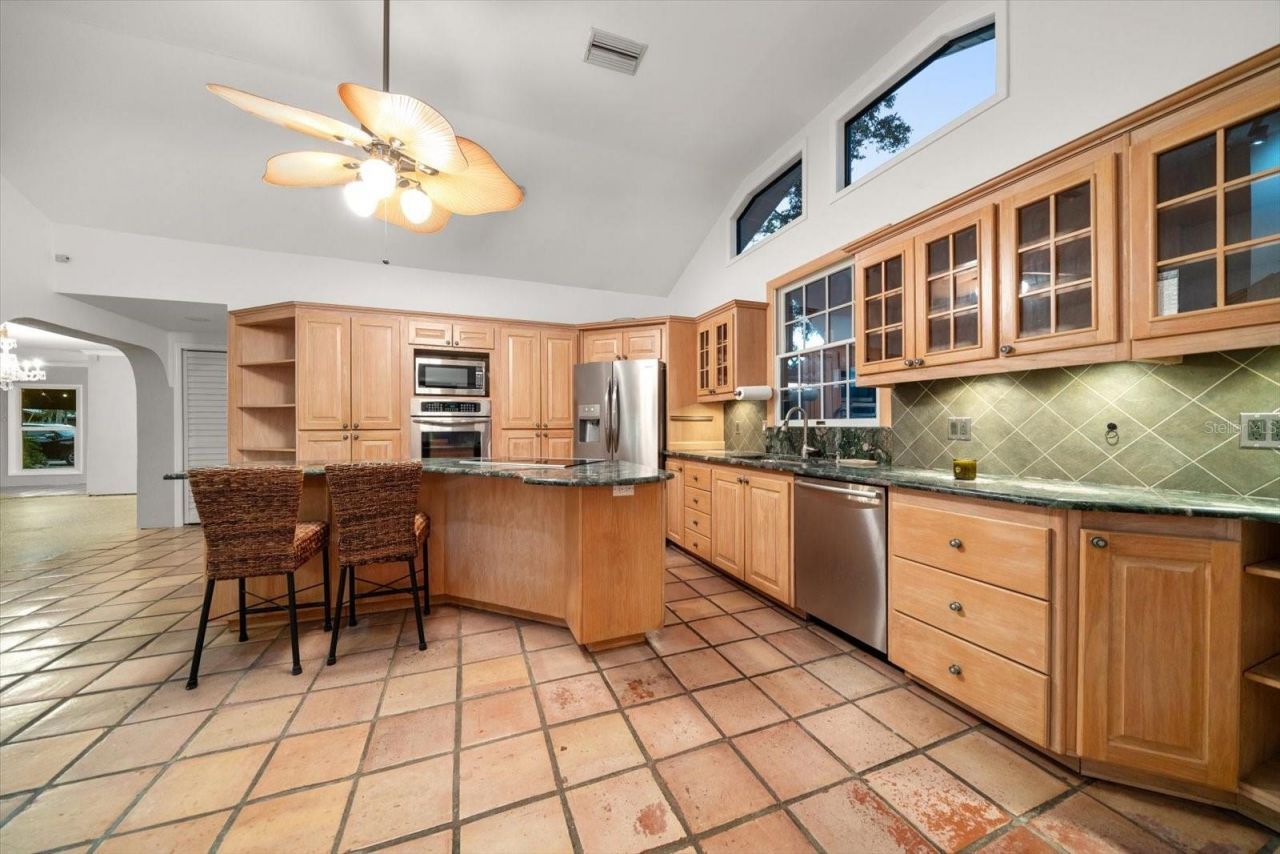 3033 82nd Way N, Saint Petersburg, FL 33710 Photo